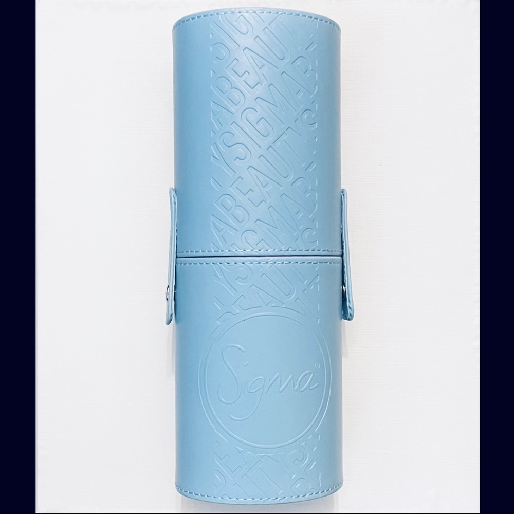 (NEW) Sigma Beauty- Brush Cup Holder - Light Bunny Blue - LIMITED EDITION